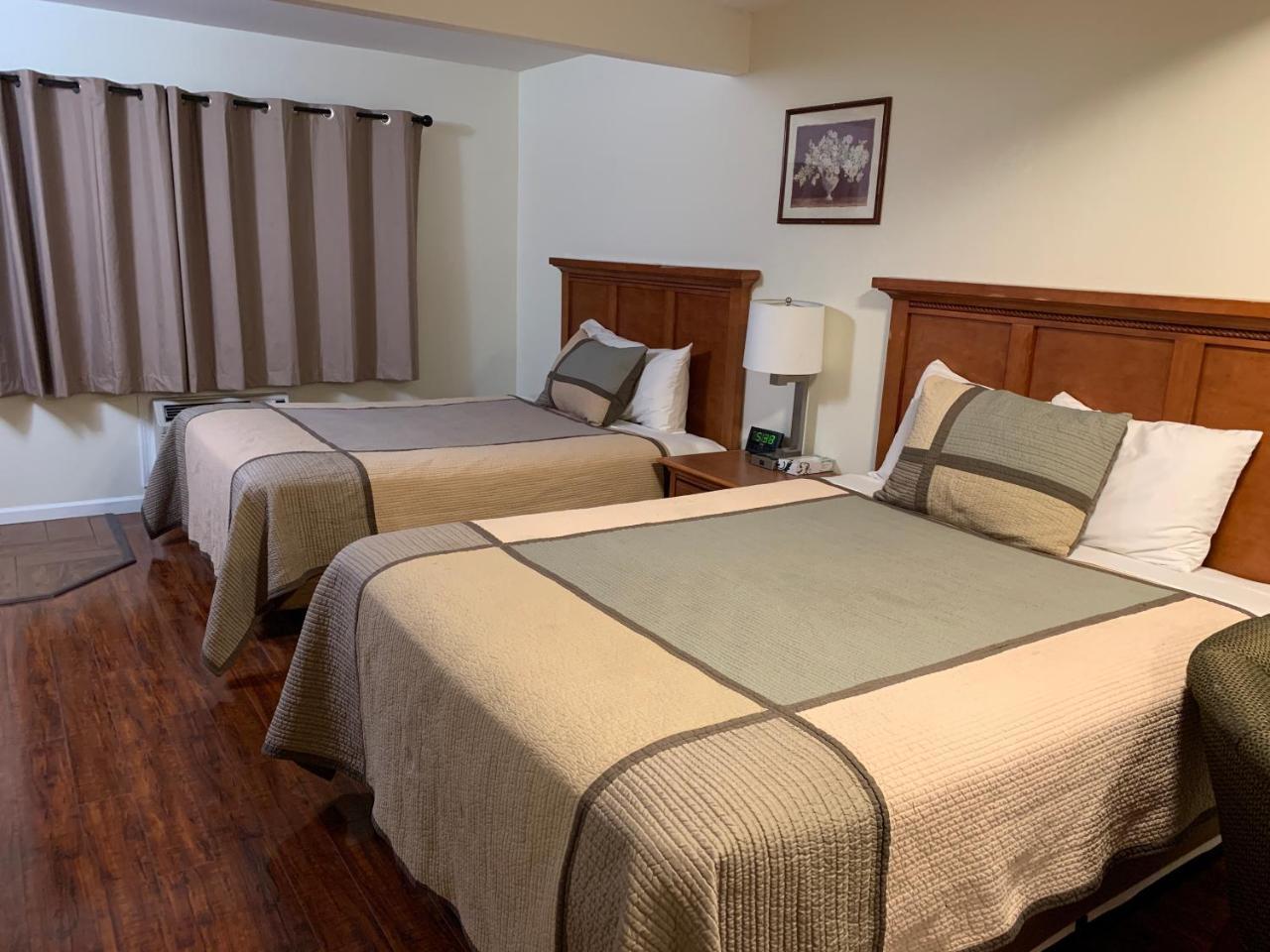 Townhouse Inn & Suites Klamath Falls Exteriör bild